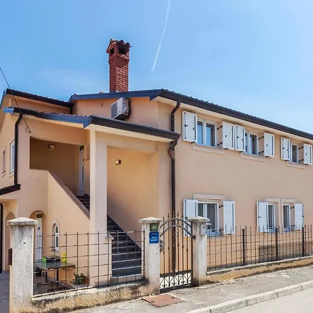 Awesome In With Wifi Apartment *