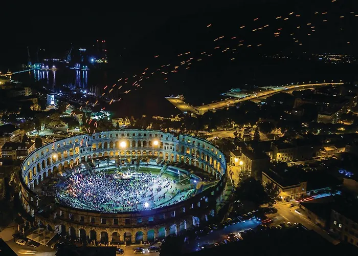 Apartment Awesome In With Wifi Pula