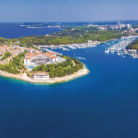 Awesome Apartment In Pula With Wifi Pula